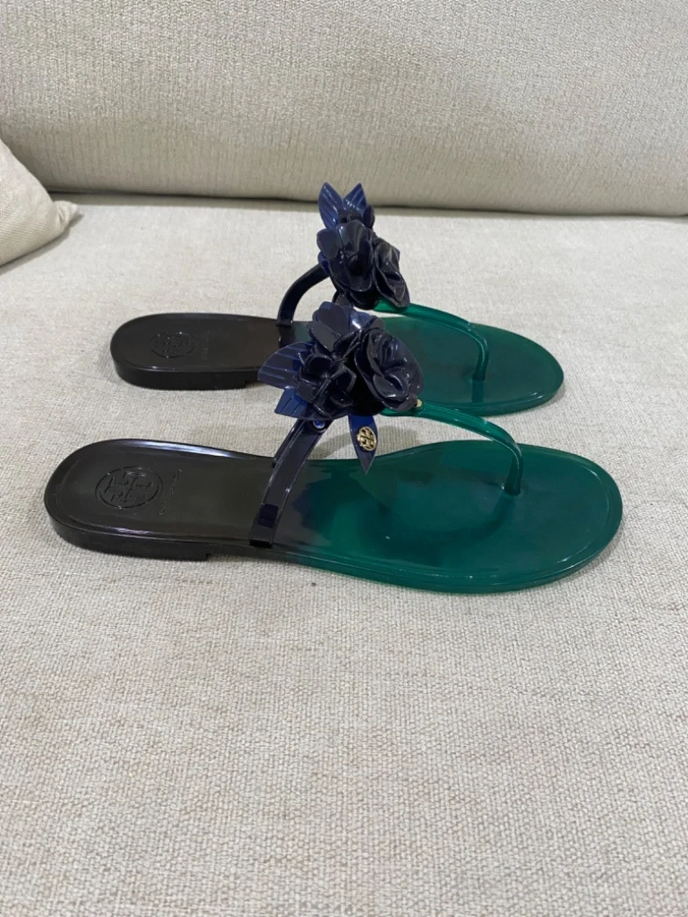 Tory Burch sandals - Picture 4 of 8